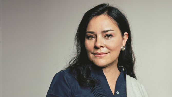 Diana Gabaldon: Interview with “Outlander” Author