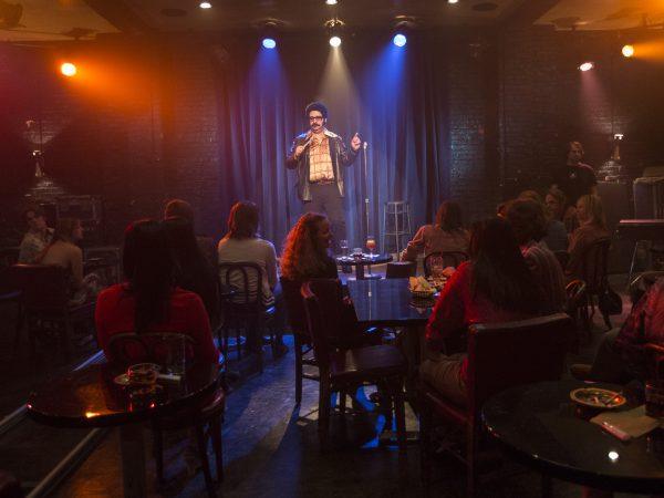 Erik Griffin as Ralph in I'M DYING UP HERE (Season 1, Episode 01). - Photo: Justina Mintz/SHOWTIME - Photo ID: IDUH_101_7441B.R