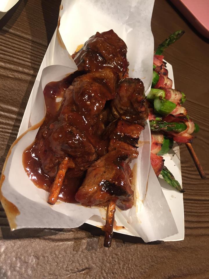 Nerd Food: Eating Around Disneyland During February, Part 1
