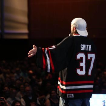 2 Days After Massive Heart Attack, Kevin Smith Is Home