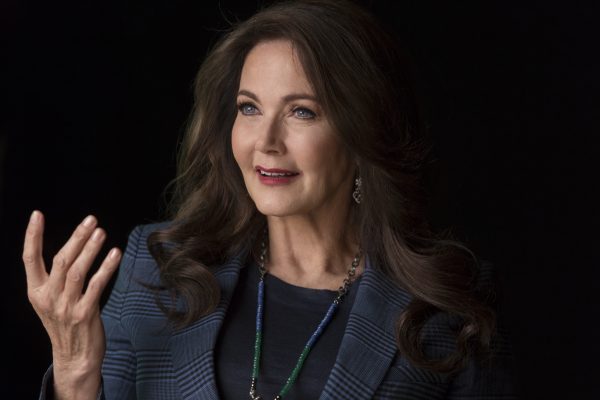 Original Wonder Woman Lynda Carter Getting Star On Walk Of Fame