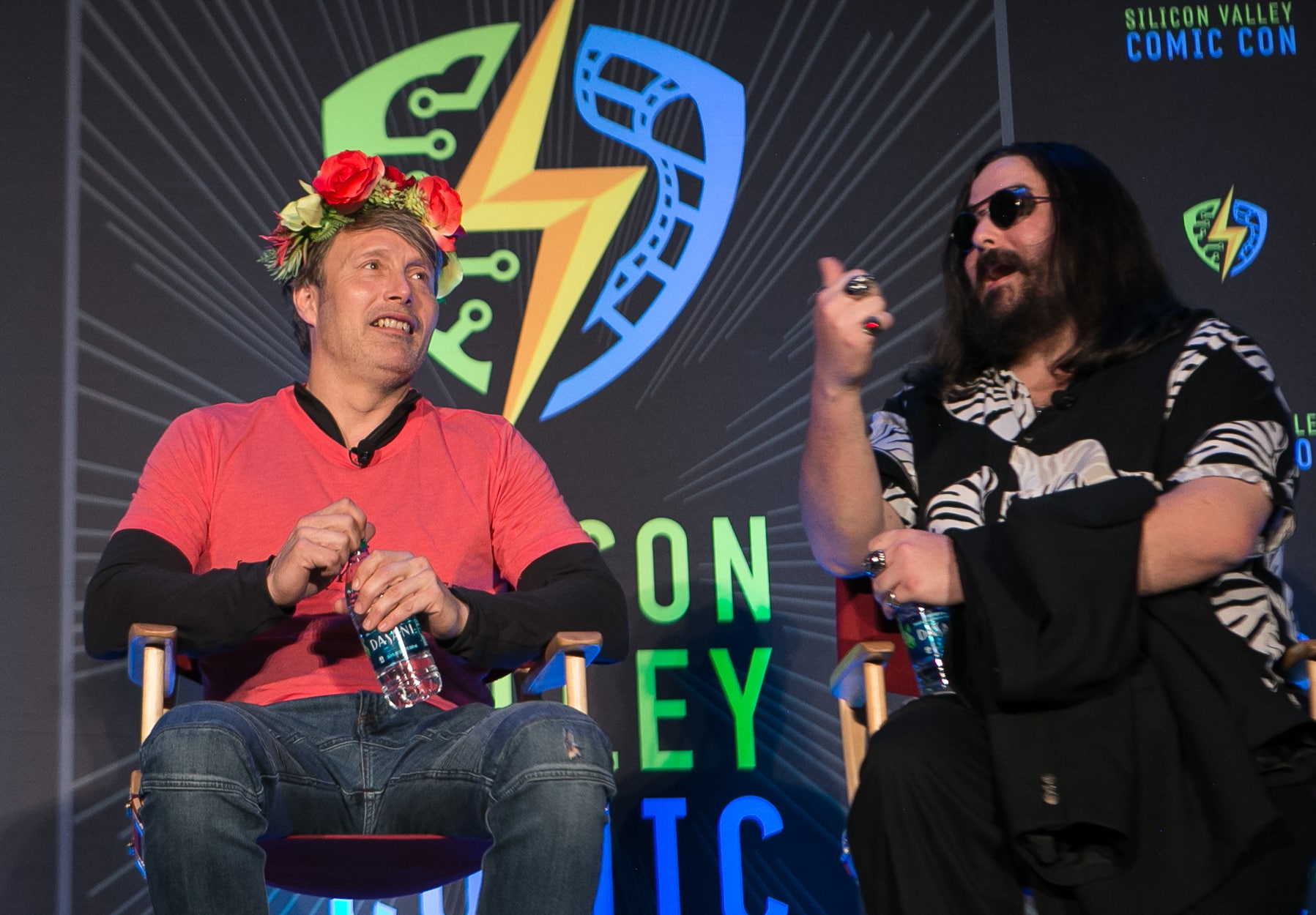 Mads Mikkelsen Wore a Fannibal Flower Crown at Silicon Valley Comic Con