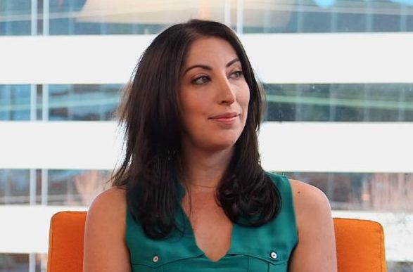 CW’s Arrow Gets New Showrunner: Beth Schwartz Promoted