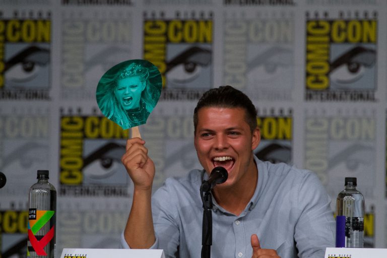 28 Photos from the Vikings San Diego Comic-Con Panel