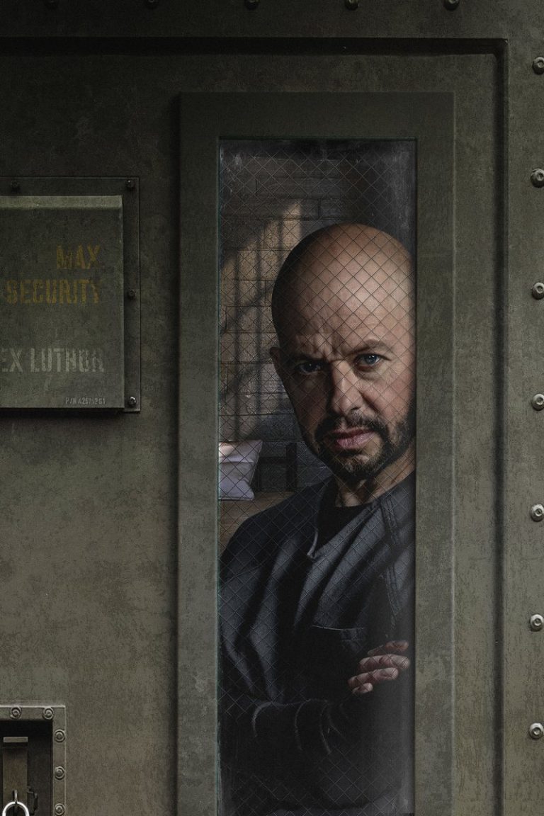 First Look at Jon Cryer as Lex Luthor from The CW’s ‘Supergirl’