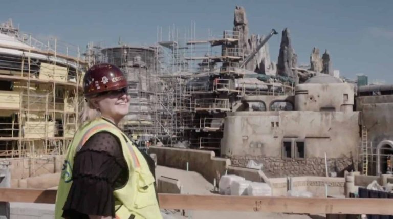 Construction Manager for Star Wars: Galaxy’s Edge Gives BTS Sneak Peek