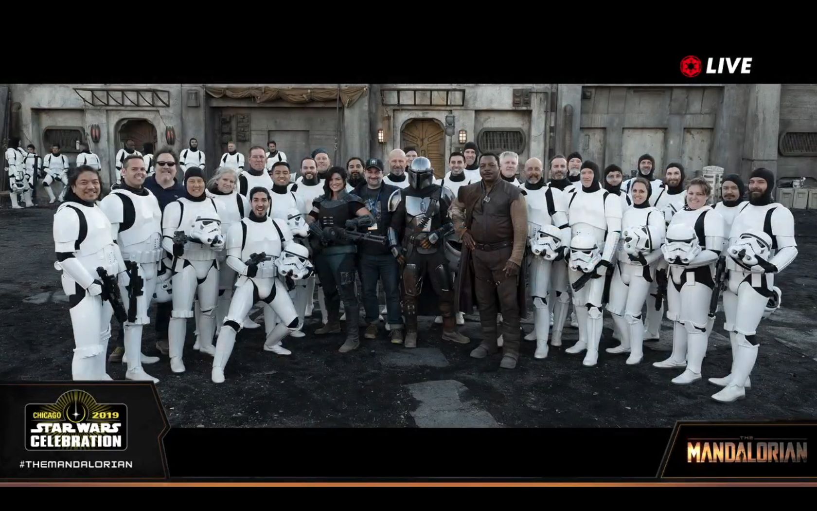 'The Mandalorian': 4 Official Images from the Disney+ Series