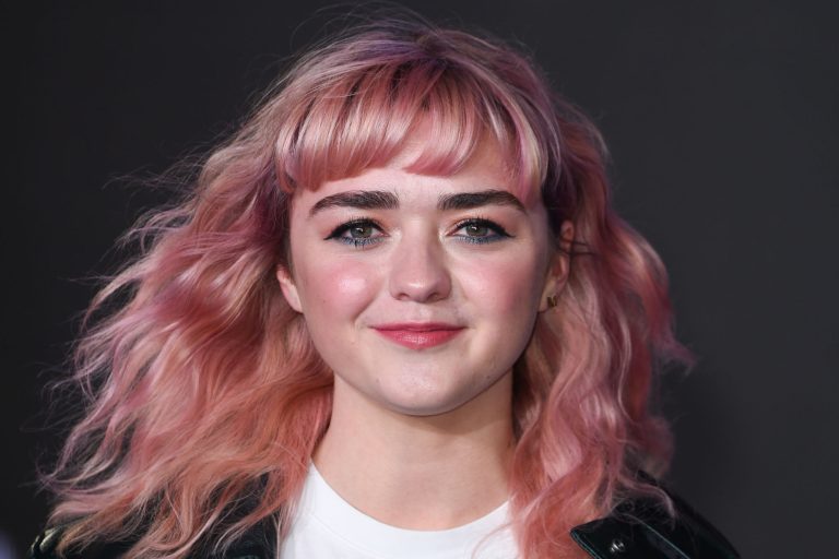 Maisie Williams to Host UK “RuPaul’s Drag Race” for BBC