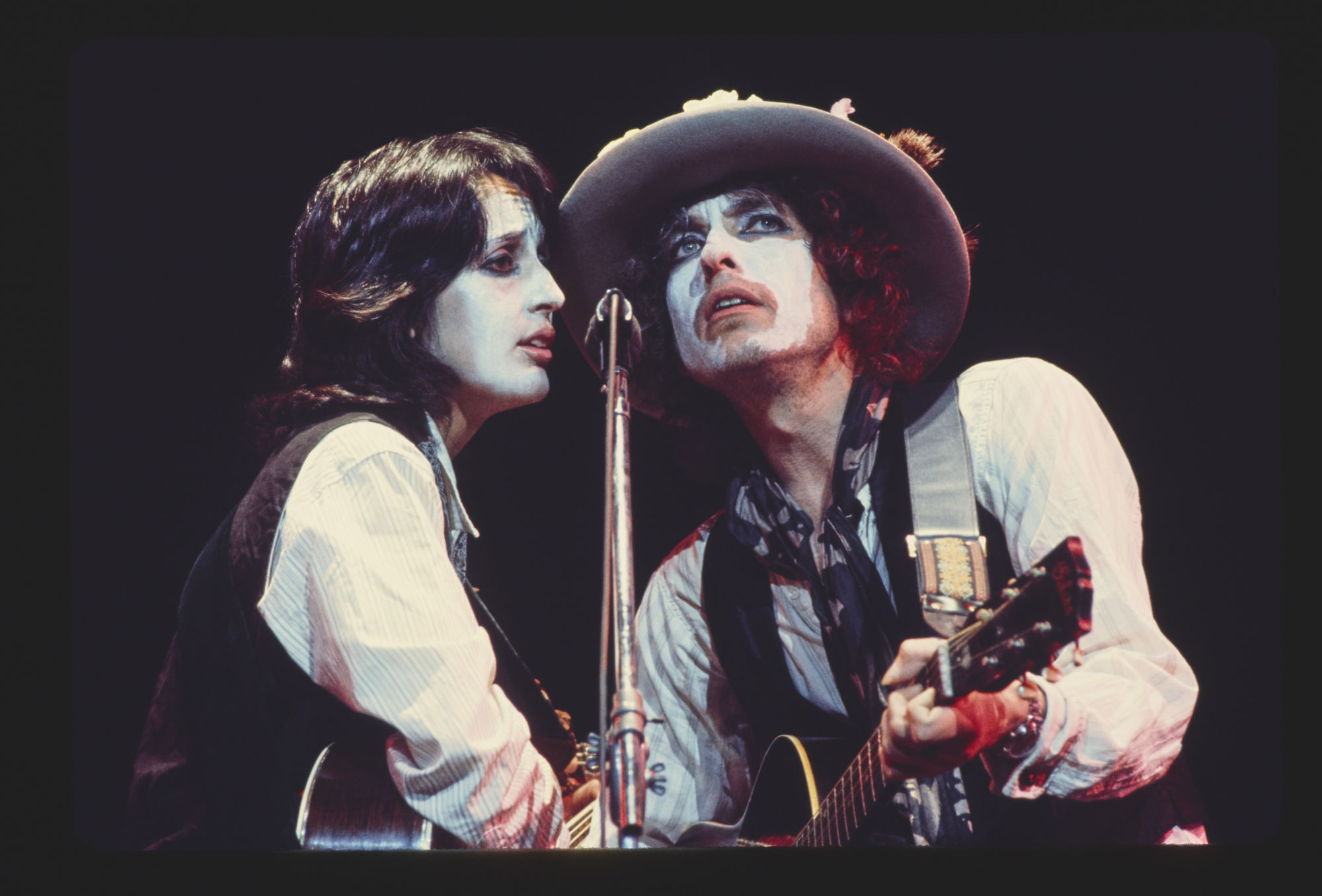 Netflix Releases Trailer "Rolling Thunder Review: A Bob Dylan Story by Martin Scorsese"