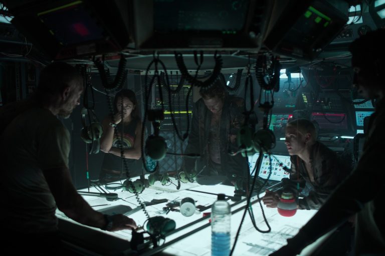 “Underwater” Succeeds by Not Overthinking and Stewart’s Performance