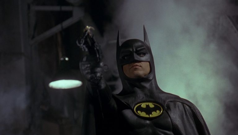 Batman Returns: Michael Keaton Shares Costumed Photo