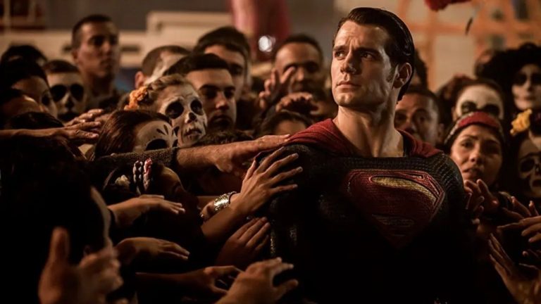 Henry Cavill’s Superman Likely to Return Thanks to The Rock