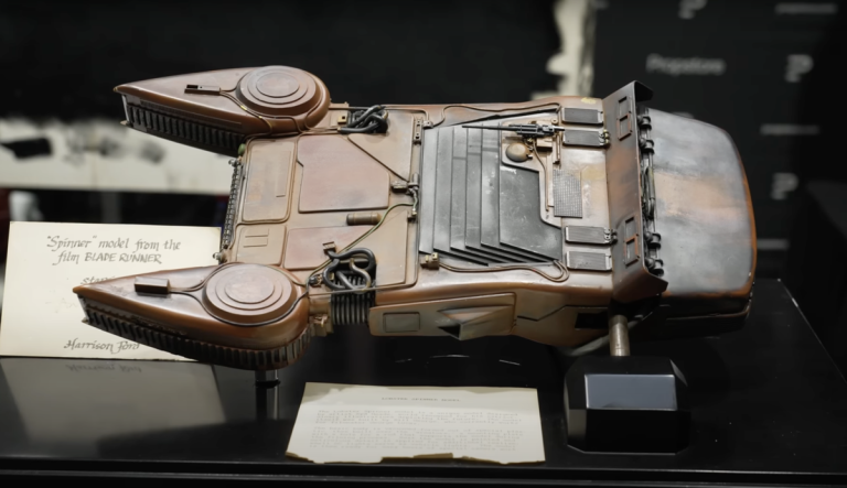 Long-Lost “Blade Runner” Lobster Spinner Sells for $130,000