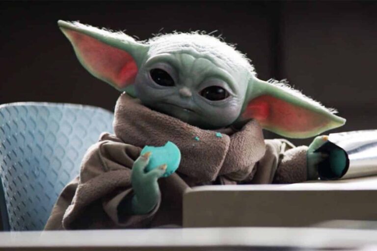 Williams Sonoma has “The Mandalorian” Blue Macarons Available