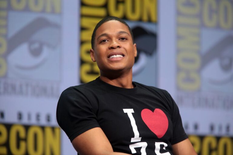 “Justice League” Star Ray Fisher ‘Forcefully’ Takes Back Pro-Joss Whedon Stance